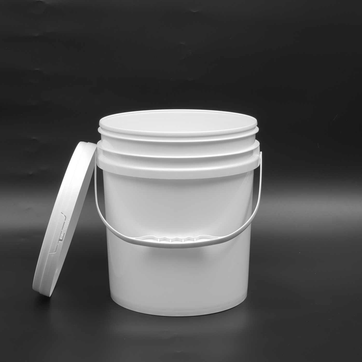 B21プラスチック-2